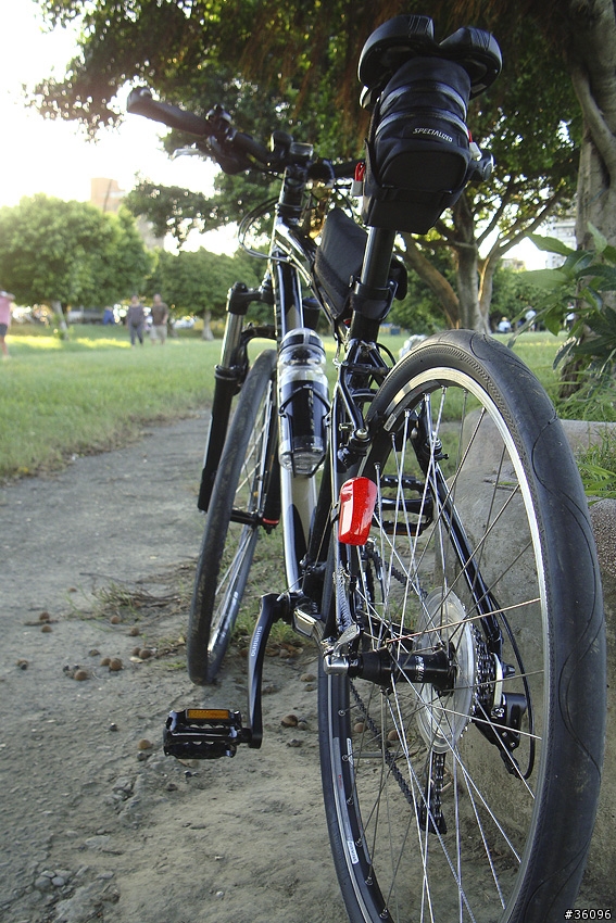 新車分享~Specialized Hardrock comp