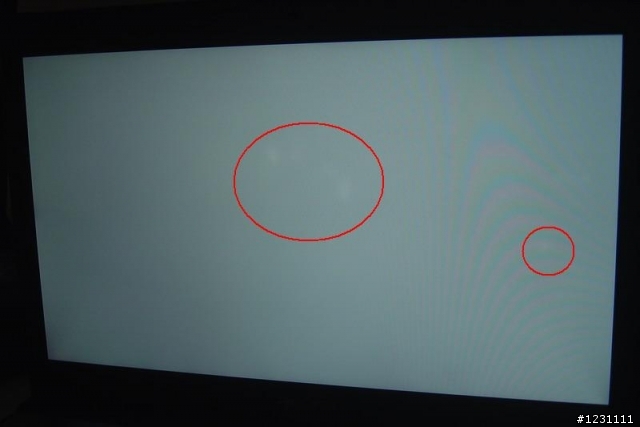 Acer 3810TG LED 背光螢幕出現亮區