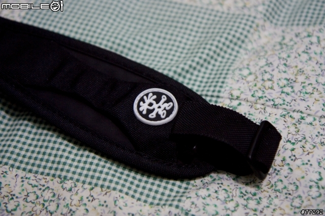 [開箱]不專業之Herringbone Hand Grip 手腕帶 &小野人Crumpler ID 減壓相機肩帶