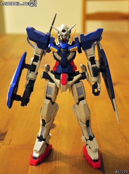 [真的是傷眼的分享] 天使的進化: 1/100 Gundam Exia V.S. MG Gundam Exia (圖多)