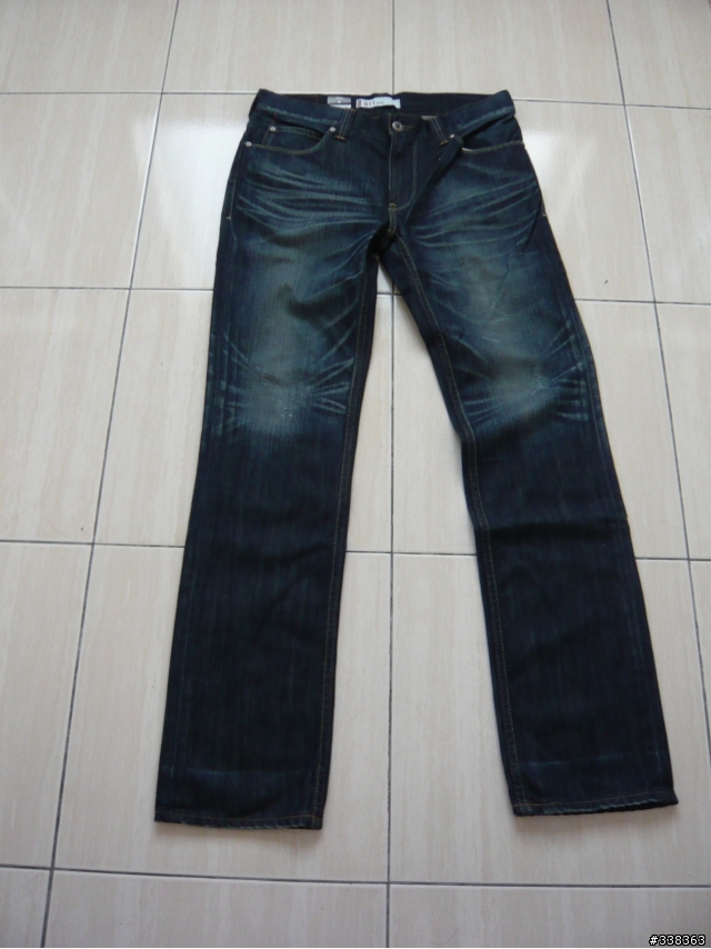 [分享] Levi's EU511-0010  同場加映生日禮物 POTER皮夾