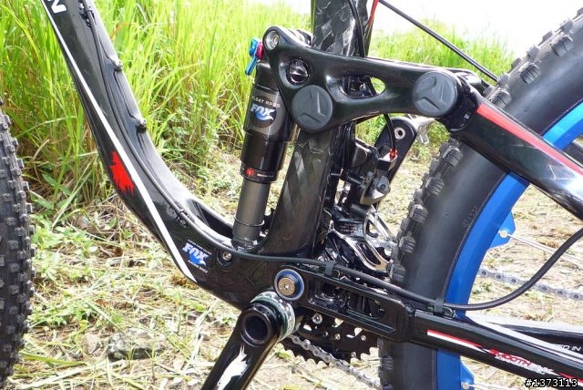 RockyMountain Altitude 90 Carbon