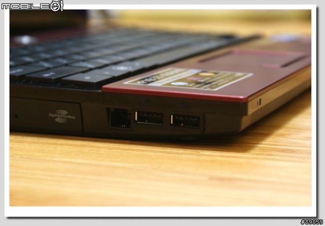 HP Probook 簡單開箱(新增酒紅色照片)
