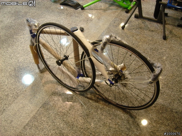 [今天換我來開箱]GIOS的入門鋼管 GIOS AIRONE開箱分享(圖多 同場加映卡踏卡鞋)