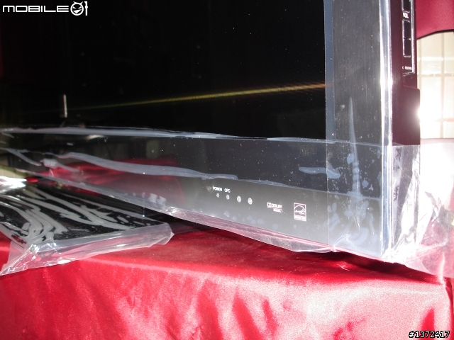 SHARP平價LED背光液晶強襲LC-52LE700UN新機實測