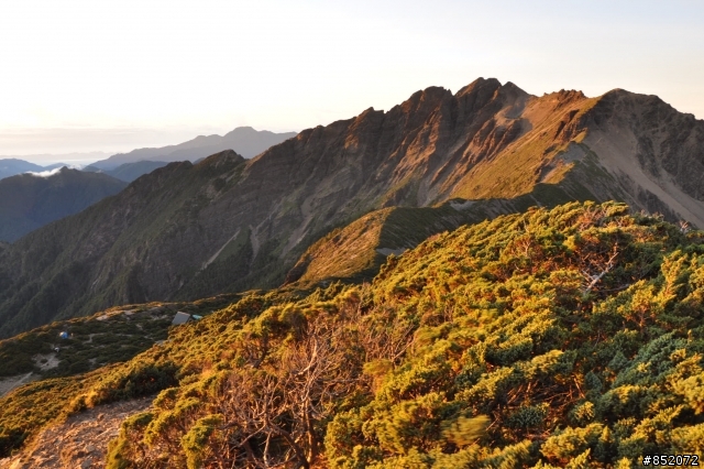 圓峰‧稜線‧完美玉山行