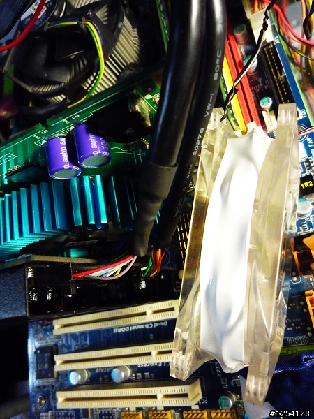 [開箱文] Creative X-Fi Titanium Fatal1ty Champion Series (PCI-E)