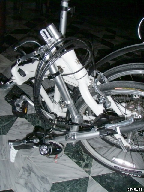 [開箱]WEMAX X7 海豚流線造形鋁合金 27速折疊車