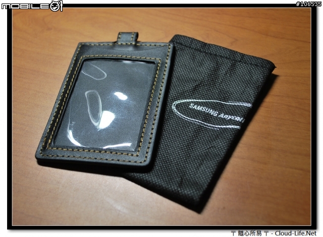 [分享] SAMSUNG JET S8000 外觀簡易開箱文