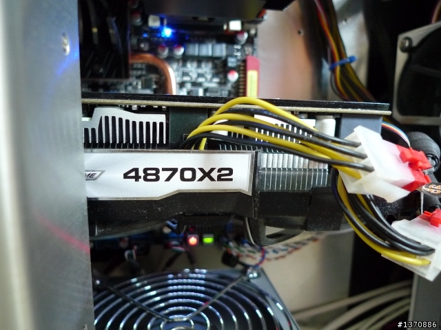 [分享]小弟的pc-p80 純圖分享..