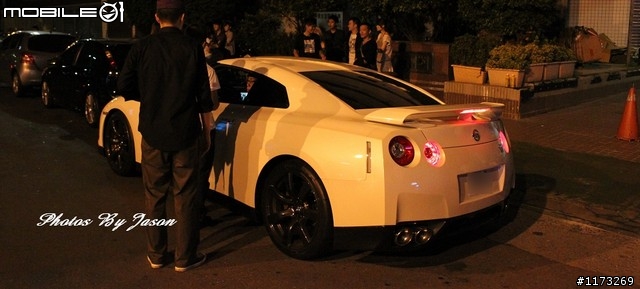 25號的高雄Dreams 超跑之夜(照片小多