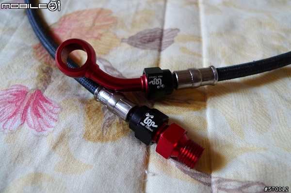 制動--神兵利器--Brembo一體成形輻射卡鉗+FREN TUBO 碳纖維油管