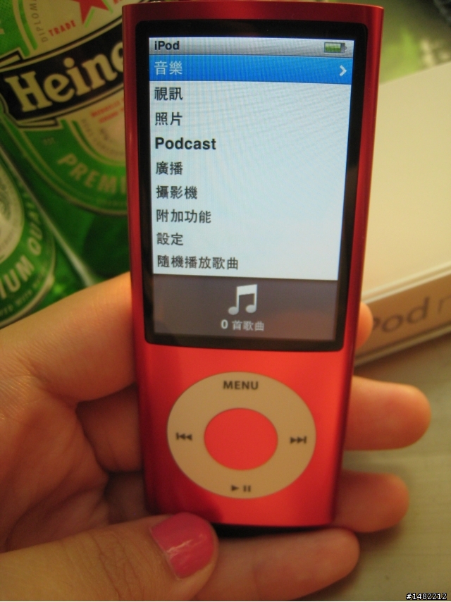給時尚媽咪的ipod nano5[開箱]