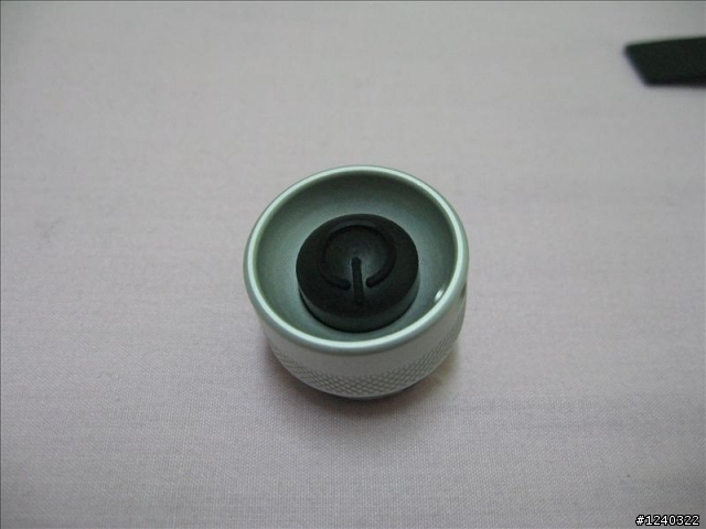 好用又極簡的UK2車燈開箱分享