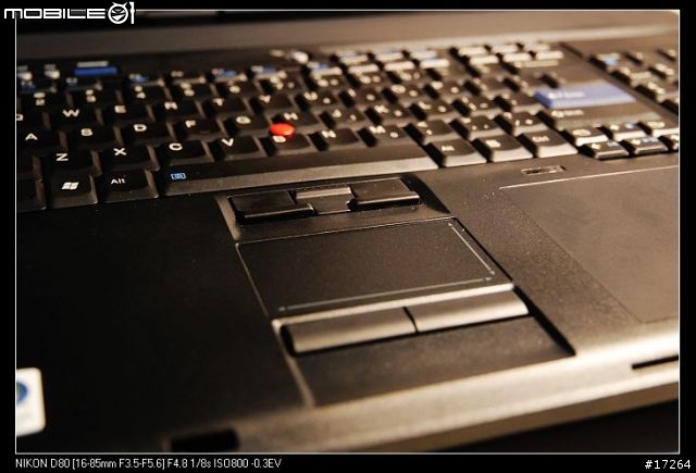 [開箱]期待已久的感動,ThinkPad W700