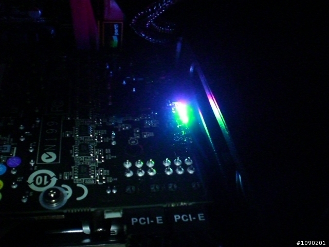 [簡陋開箱+測試]MSI N275GTX Lightning閃電版