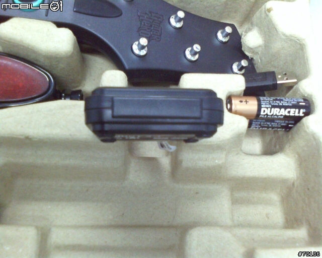 Guitar Hero 5(吉他英雄)簡單開箱(就只有開箱照而已)