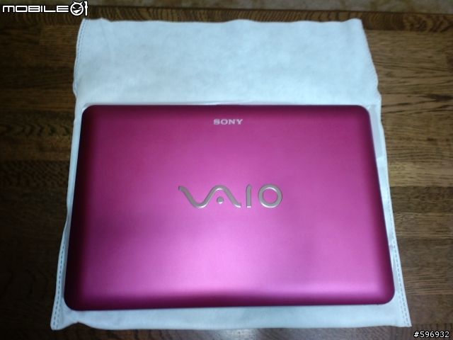 [開箱分享]送給我妹的大學畢業禮物  日本粉紅VAIO W