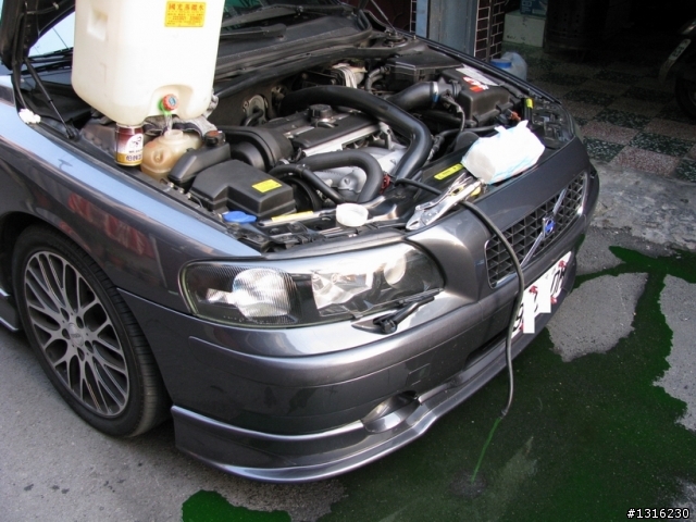 [DIY] Volvo S60 更換水箱冷卻水