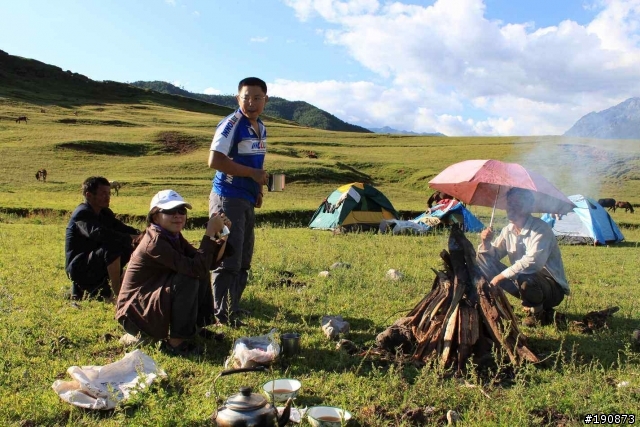 [遊記] 從地獄走向天堂的路 第四天 永寧溫泉村→屋腳蒙古鄉