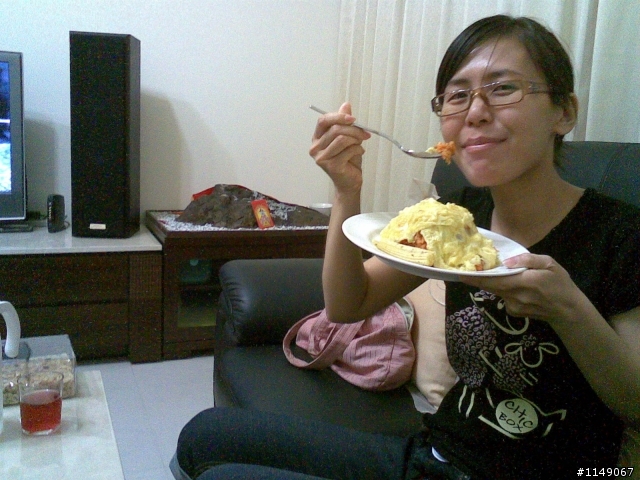 阿暉蛋包飯~ 不專業開箱文(內用區特別加強版)