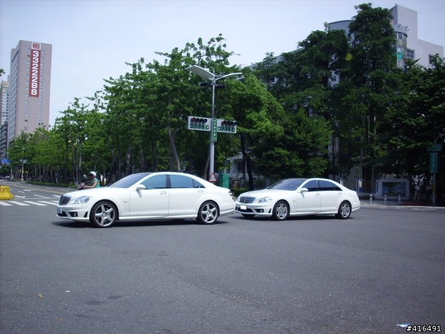 高雄街拍-少見的S600