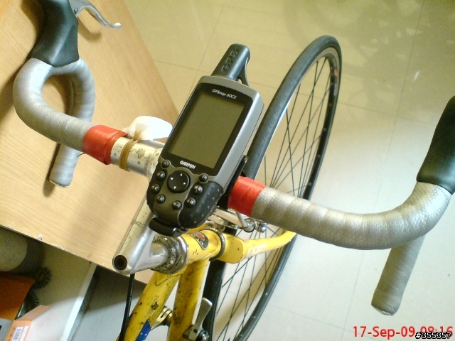 Garmin 60CS 單車固定座 品管不良