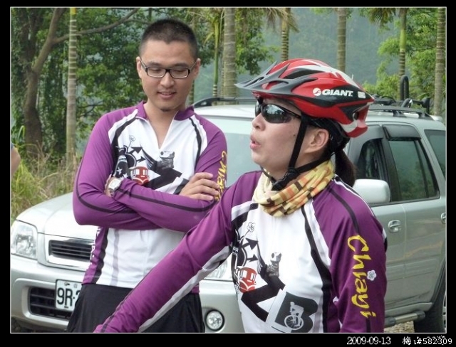 [分享]2009/9/13 梅山36彎 (黑白拍)