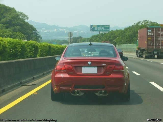 高速公路巧遇M3