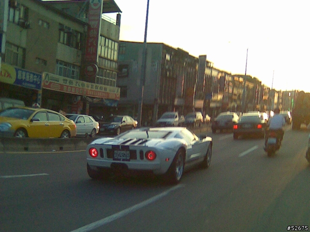 鮮黃色法拉利 F430 SCUDERIA