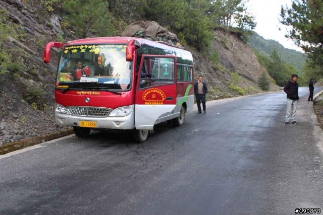 [遊記] 從地獄走向天堂的路 第十二天 稻城搭車經中甸（香格里拉）到麗江