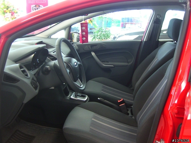 Fiesta Trend 1.4 賞車照70P