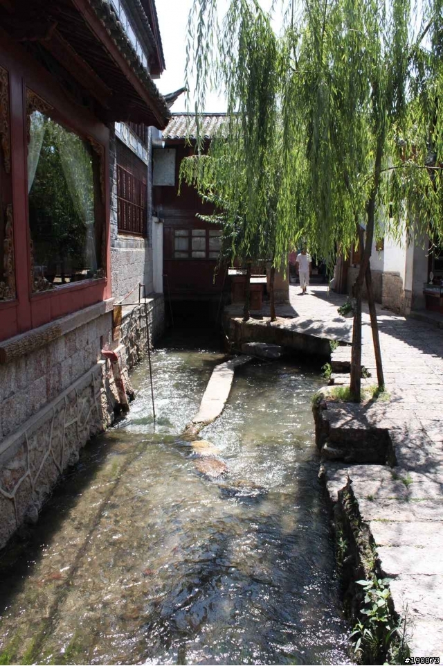 [遊記] 從地獄走向天堂的路 第十三天 悠轉麗江 說不出的再見