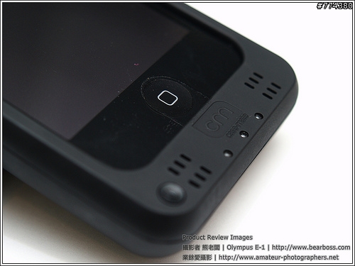 又一款 iPhone 3G/3GS 專用備用電池保護殼 Case-Mate fuel，可控制供電喔