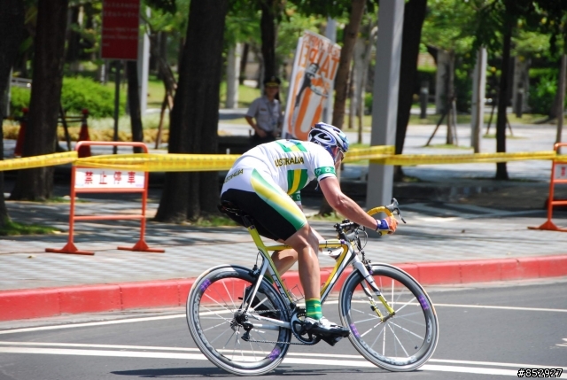 2009.09.12 台北聽障奧運-自由車 (最後衝刺~結束)