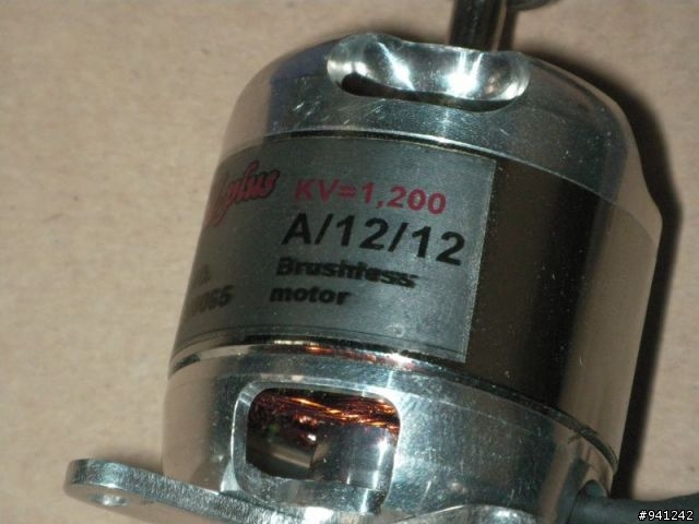 [開箱]A PLUS 零式22型戰鬥機