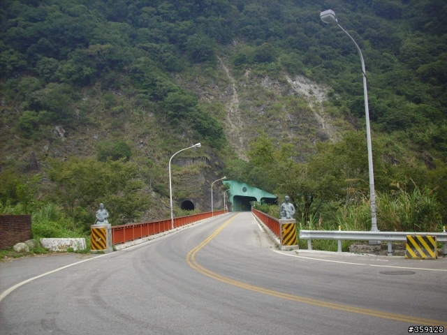 2009-05-17 [更新西段] 消失的台14東段 - 能高越嶺道 ---  終點 - 天長隧道?