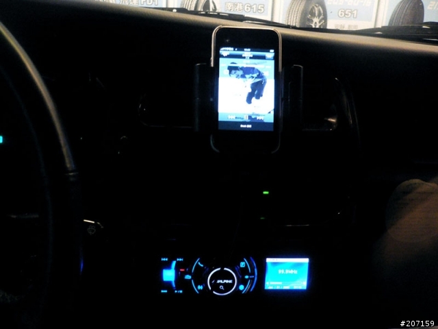[開箱]Alpine X305與iphone 3GS車用行動影音