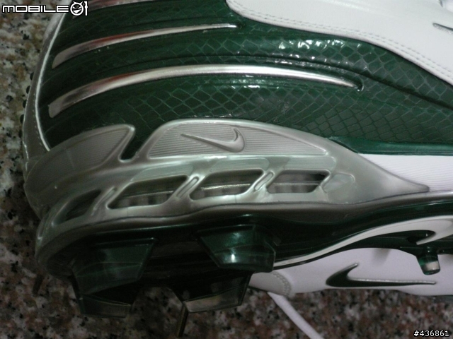 [開箱]Nike Air Zoom Assassin膠釘鞋