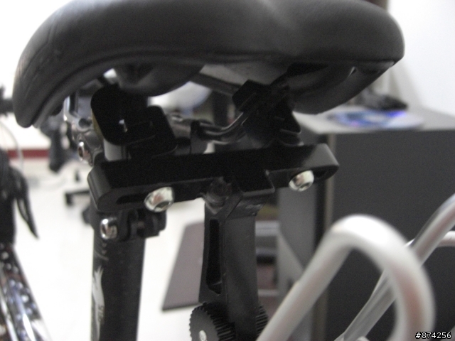 [分享] 單車坐墊後水壺架