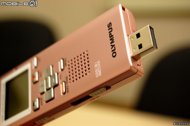 [分享] 上班族最愛 Olympus WS-500M 粉紅色 2GB 錄音筆 (圖不會很多)