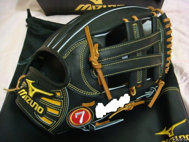 [開箱文]最近流行手套開箱,我的也到了..MIZUNO PRO ORDER...
