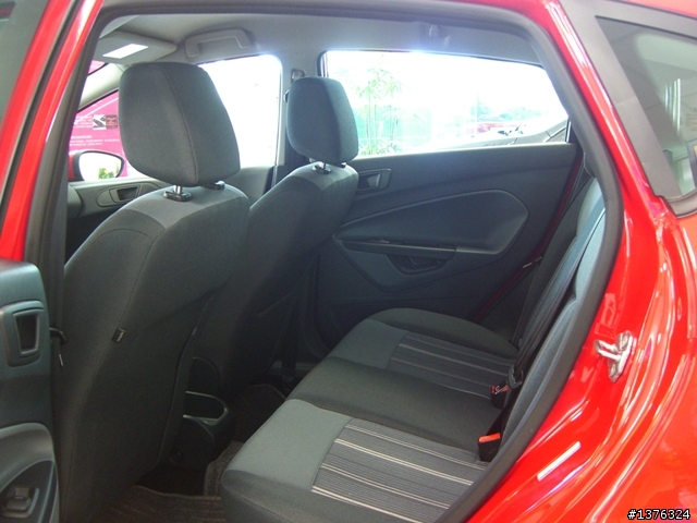Fiesta Trend 1.4 賞車照70P
