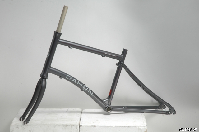 新購入DAHON HAMMER HEAD 8.0 車架~裝車思考ing