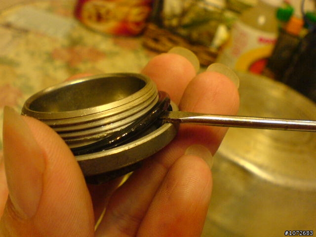 [DIY]更換野狼汽門蓋橡膠環(以更正)