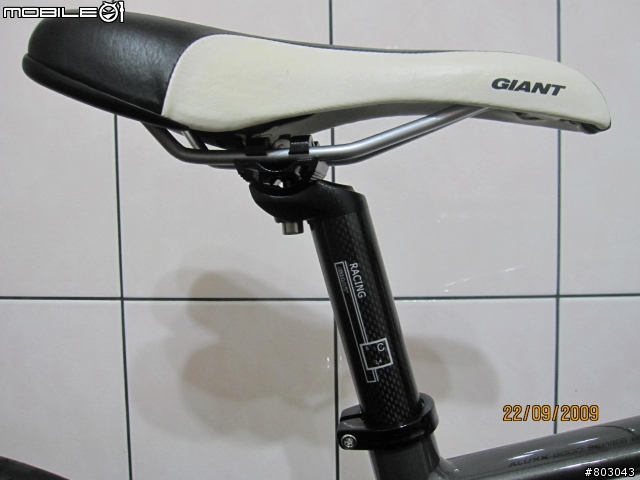 我的09年DEFY 2入手了