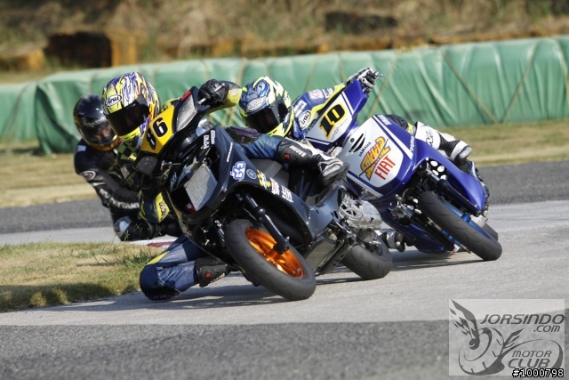 恭賀!! 台灣車手獲得日本MOTO CHAMP比賽冠軍!!(10/24新增影片~)