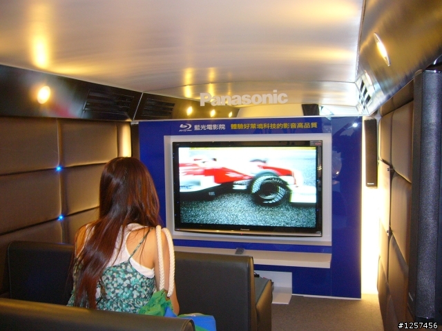 剛好路過的VIERA BUS的不負責體驗