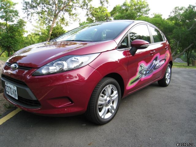 「開箱」Ford Fiesta讓女生也能擁有駕駛樂趣