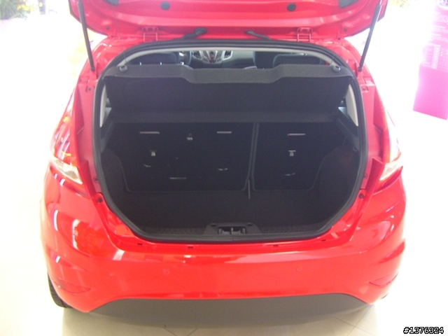 Fiesta Trend 1.4 賞車照70P